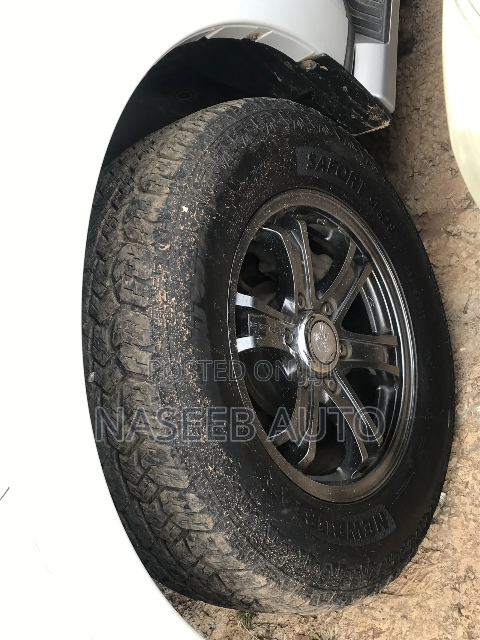 Mitsubishi Pajero 2012 White