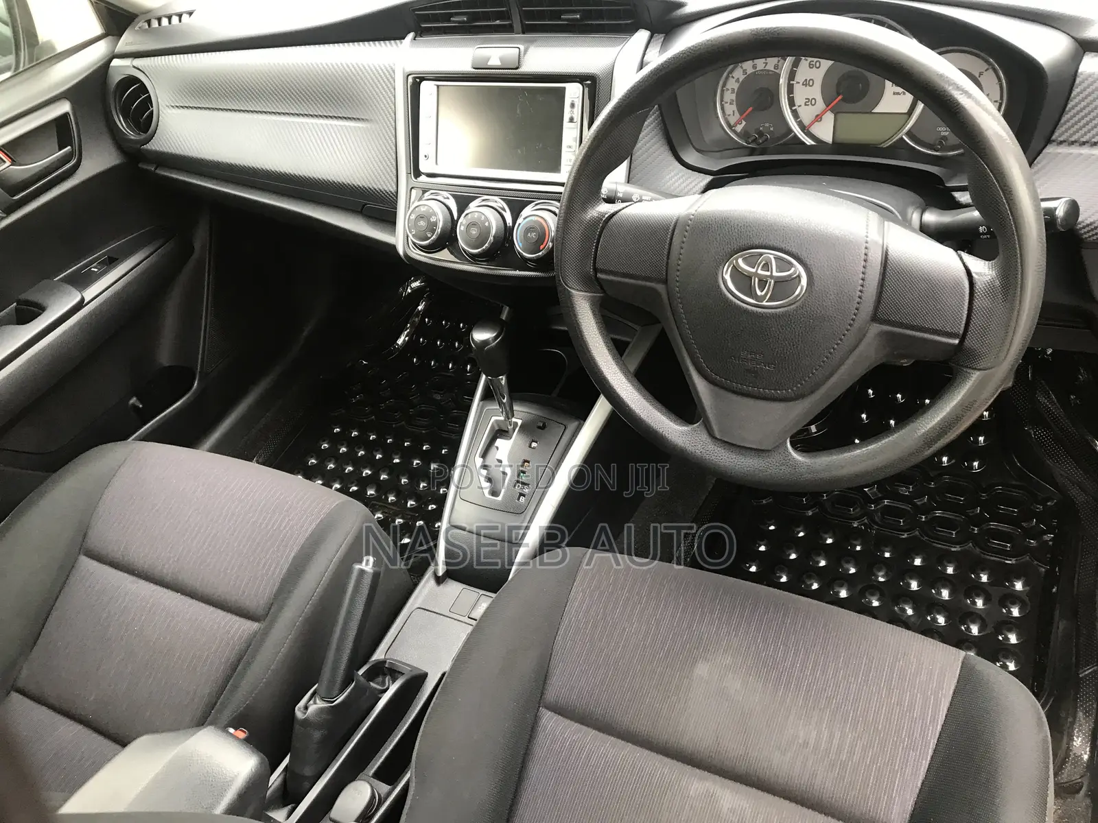 Toyota Corolla Fielder 2010 White