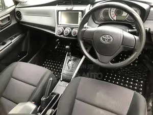Toyota Corolla Fielder 2010 White