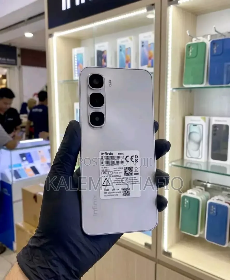 New Infinix Hot 60 Pro 256 GB Silver