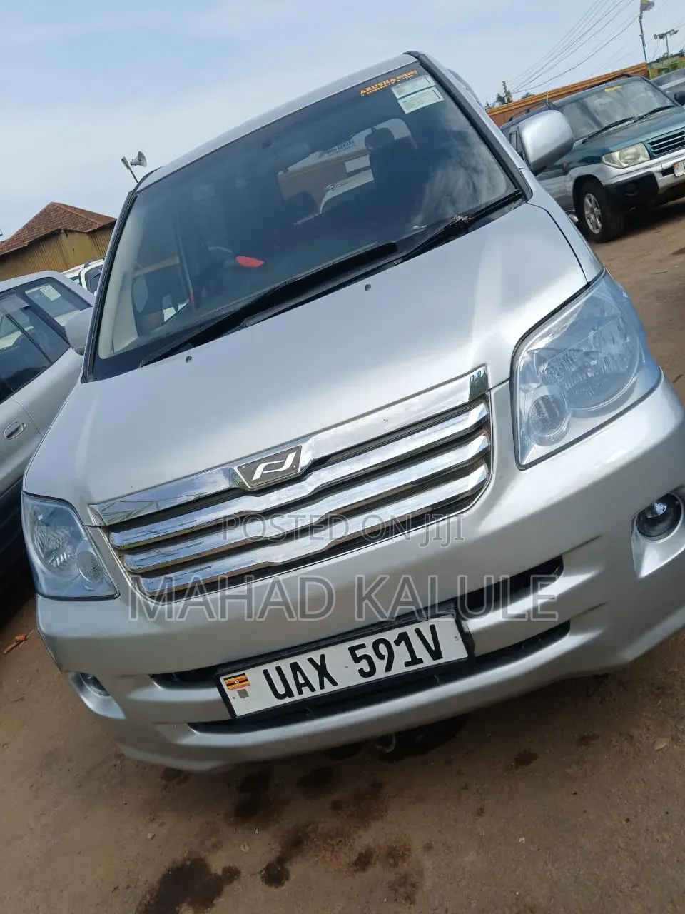 Toyota Noah 2005 Silver