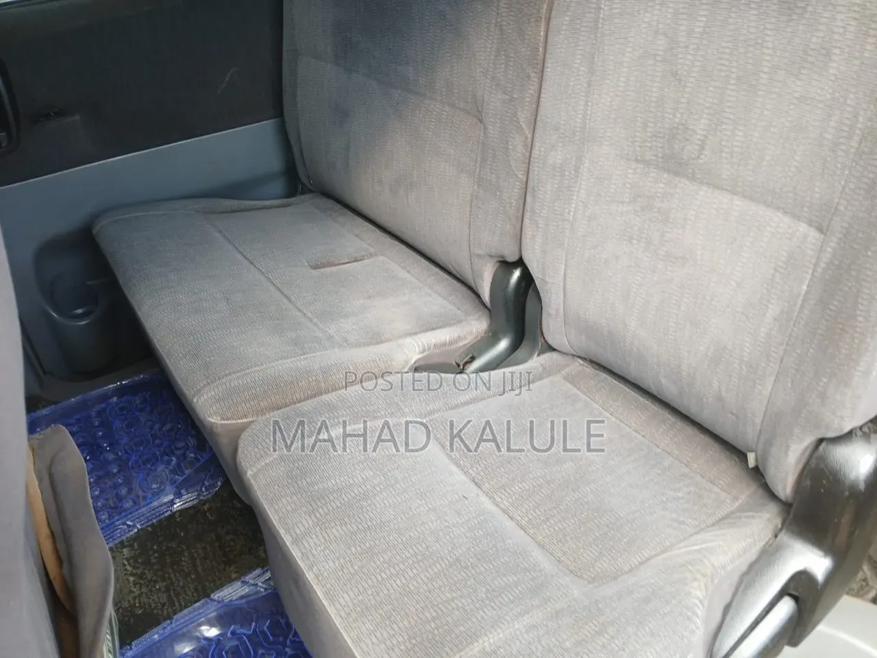 Toyota Noah 2005 Silver