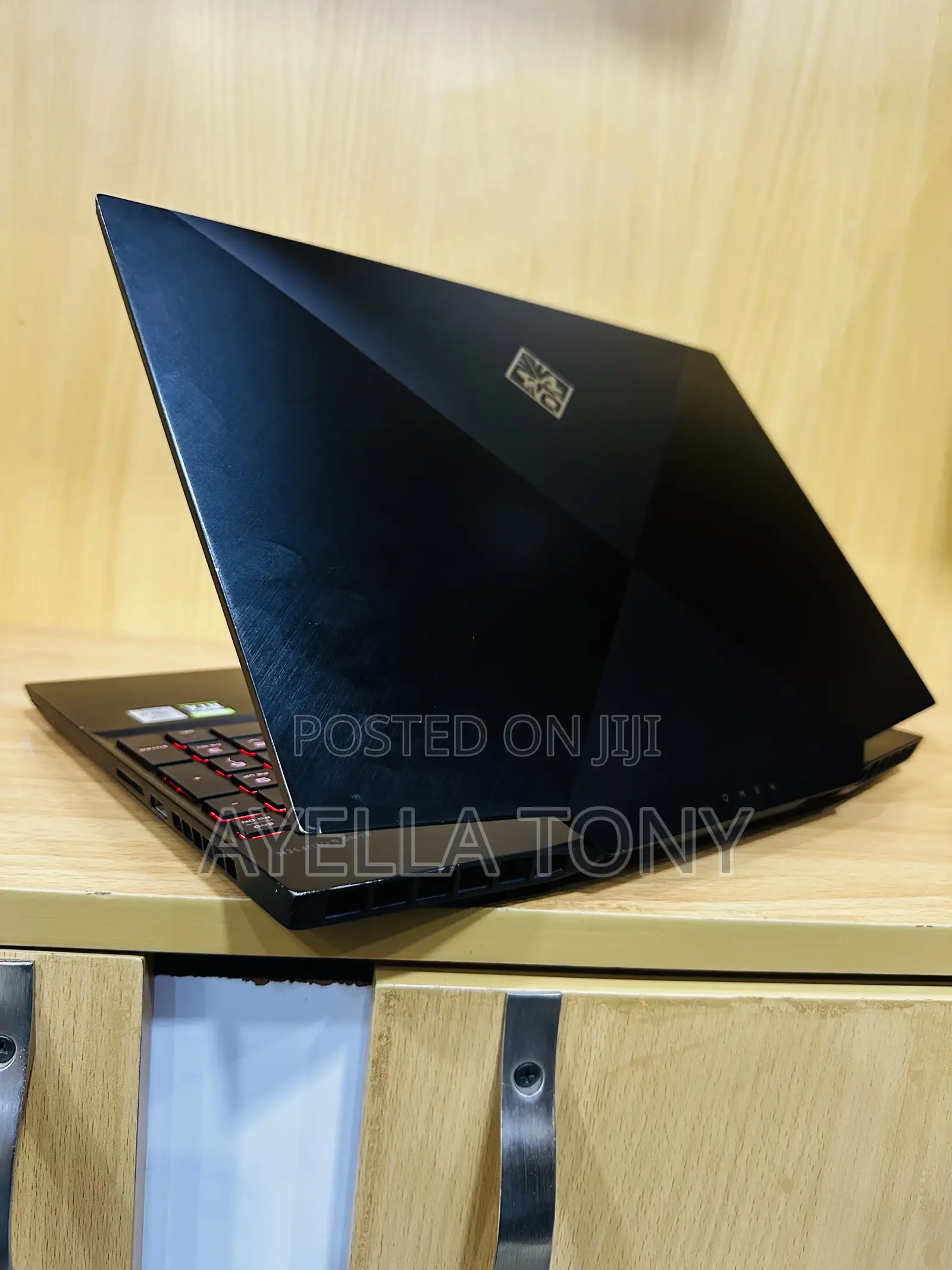 New Laptop HP Omen 15 16GB Intel Core i7 SSD 512GB