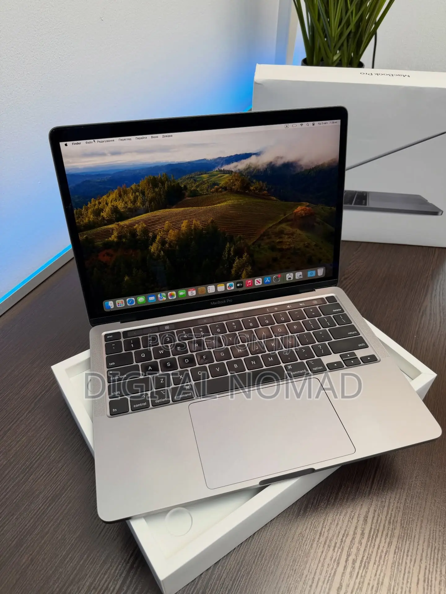 Laptop Apple MacBook Pro 2020 M1 16GB Apple M1 Pro SSD 512GB