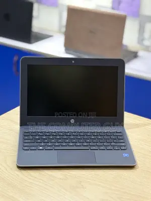 New Laptop HP Stream 11 Pro G4 EE 4GB Intel Core i5 SSD 128GB