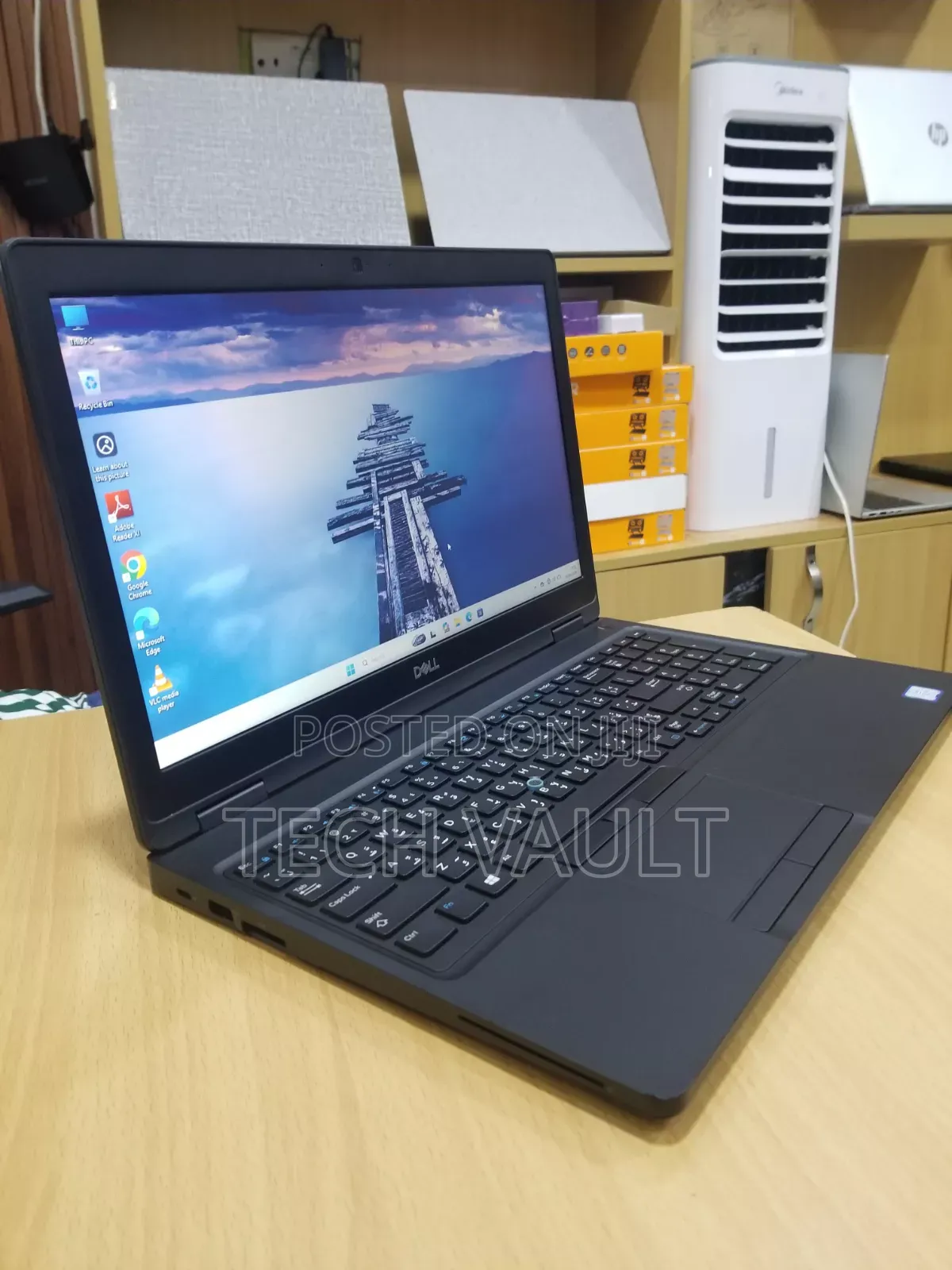 New Laptop Dell Latitude 5590 8GB Intel Core i5 SSD 256GB