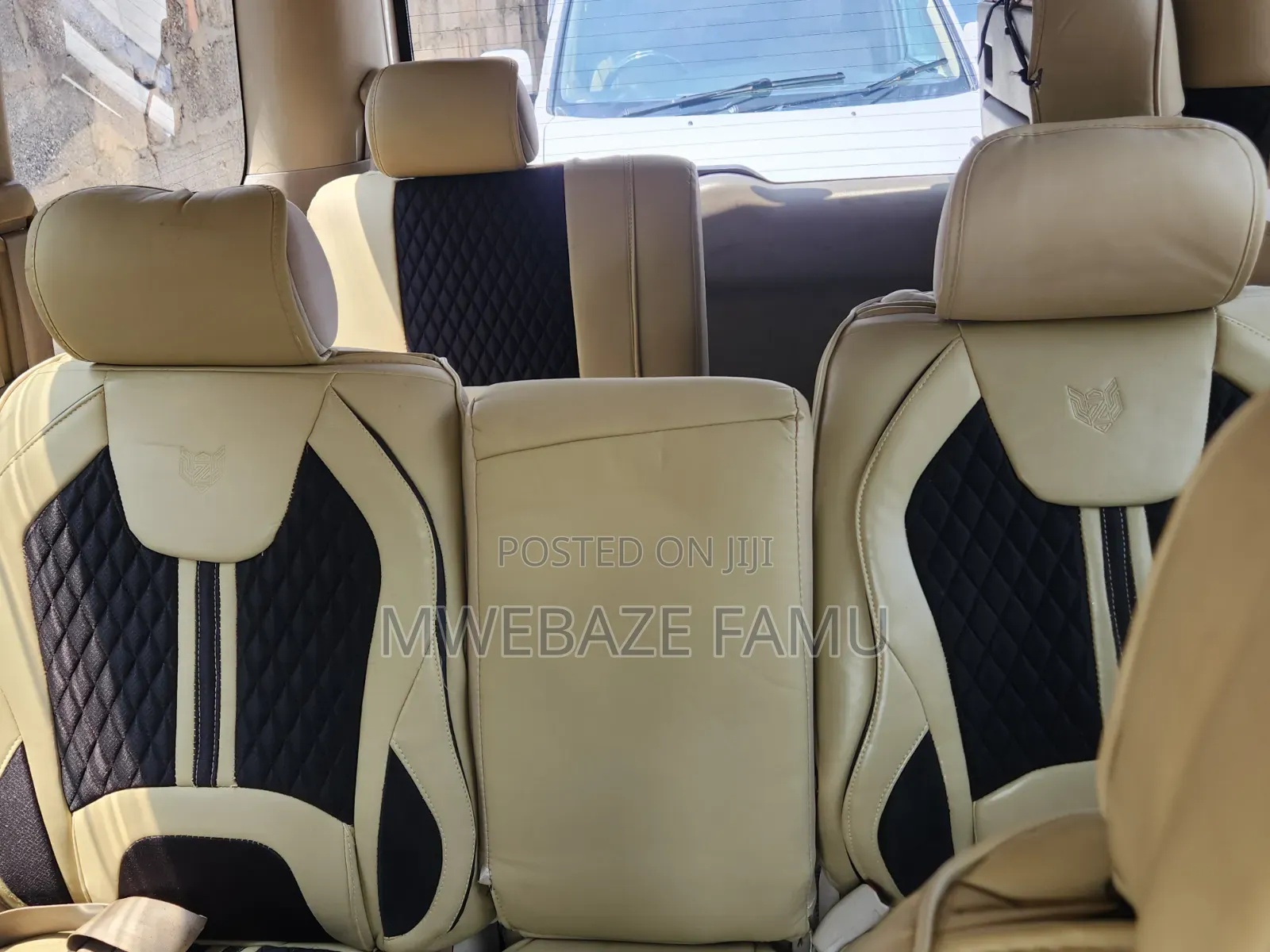 Toyota Noah 2005 Gold
