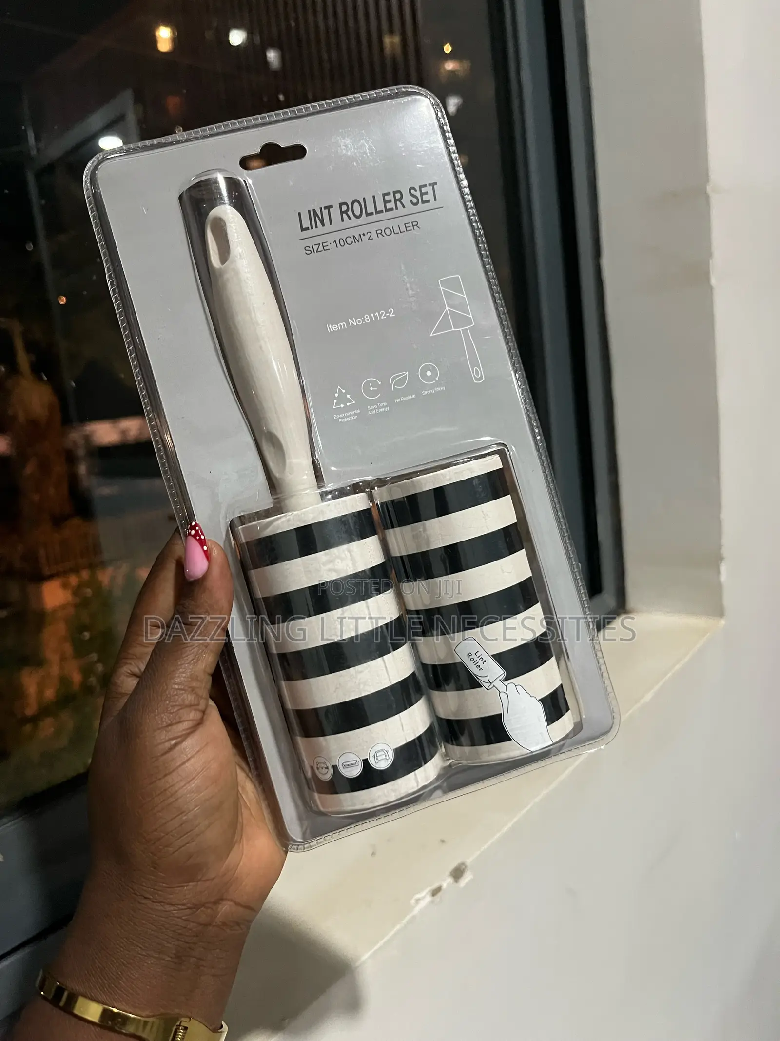 Pattern Lint Roller With 1 Extra Refill