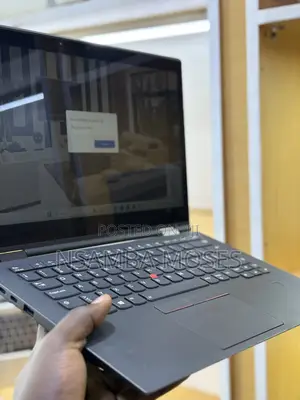 Laptop Lenovo ThinkPad X1 Yoga 8GB Intel Core i5 SSD 256GB
