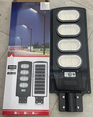 200W Solar Street Light – Bright, Durable Waterproof