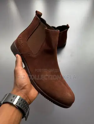 Clarks Men's Jaxen Easy Chelsea Boots in a Rich, Cola Suede Finish.