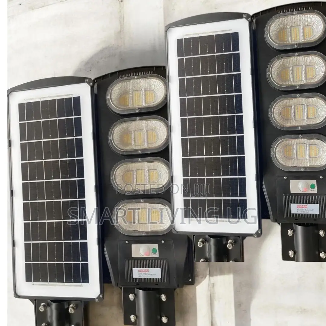 200W Solar Street Light for Gardens Parking Lots