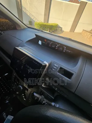 Toyota Noah 2009 White