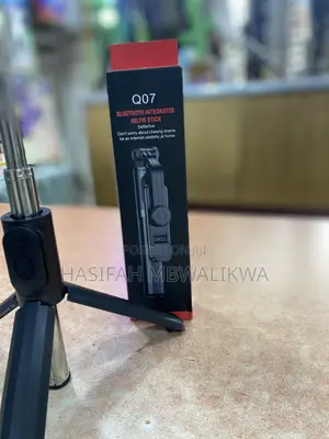 Bluetooth Selfie Stick
