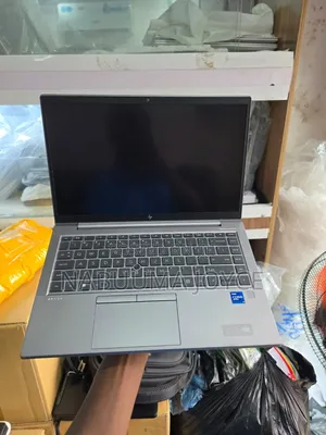 New Laptop HP Zbook Studio G7 16GB Intel Core i7 SSD 512GB