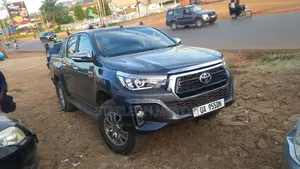Toyota Hilux Revo Double Cab Deisel 2.8 AWD 2018 Gray