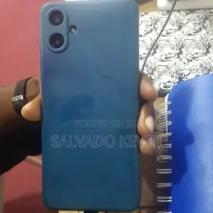 Samsung Galaxy A06 64 GB Black