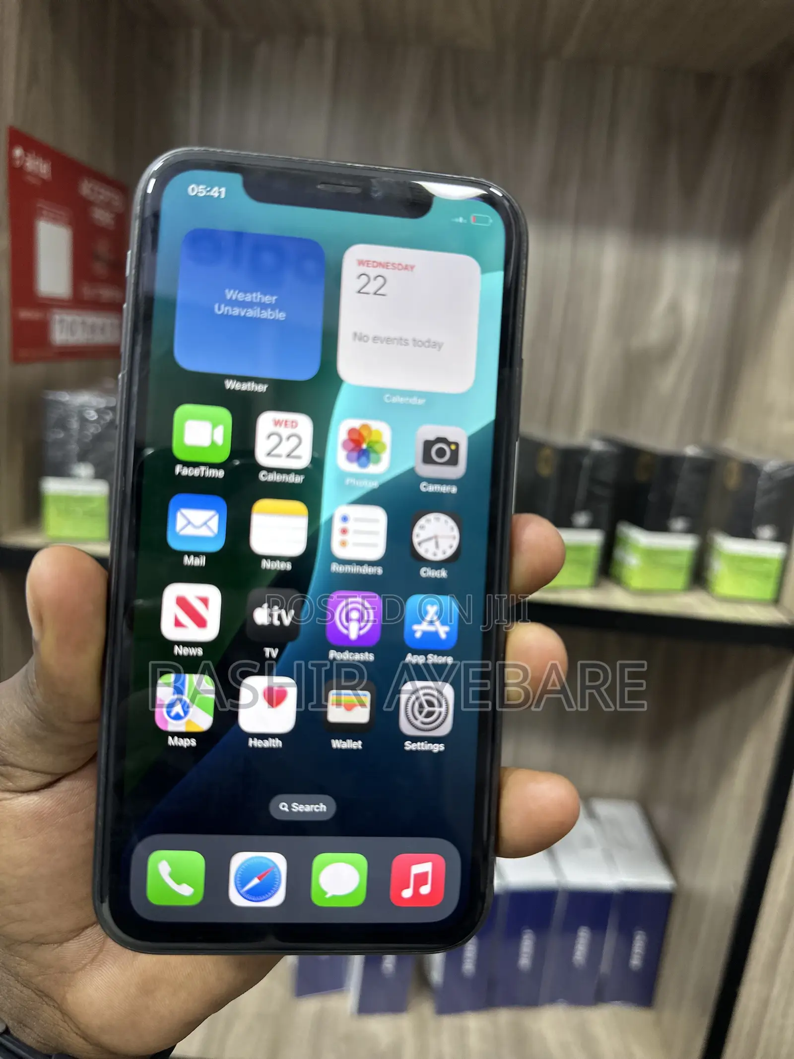 Apple iPhone 11 64 GB Black