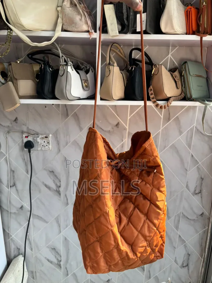 Tote Bag (Puffer)