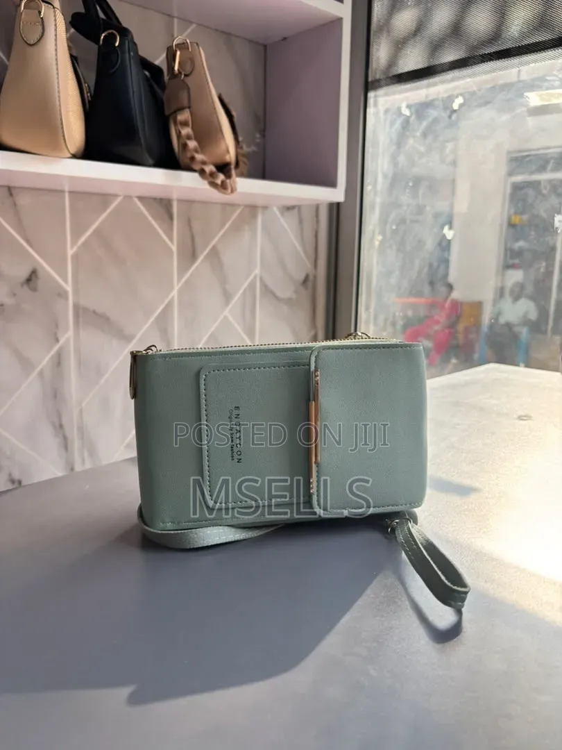 Green Cross Body Bag