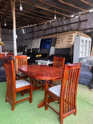 4 Seater Dinning