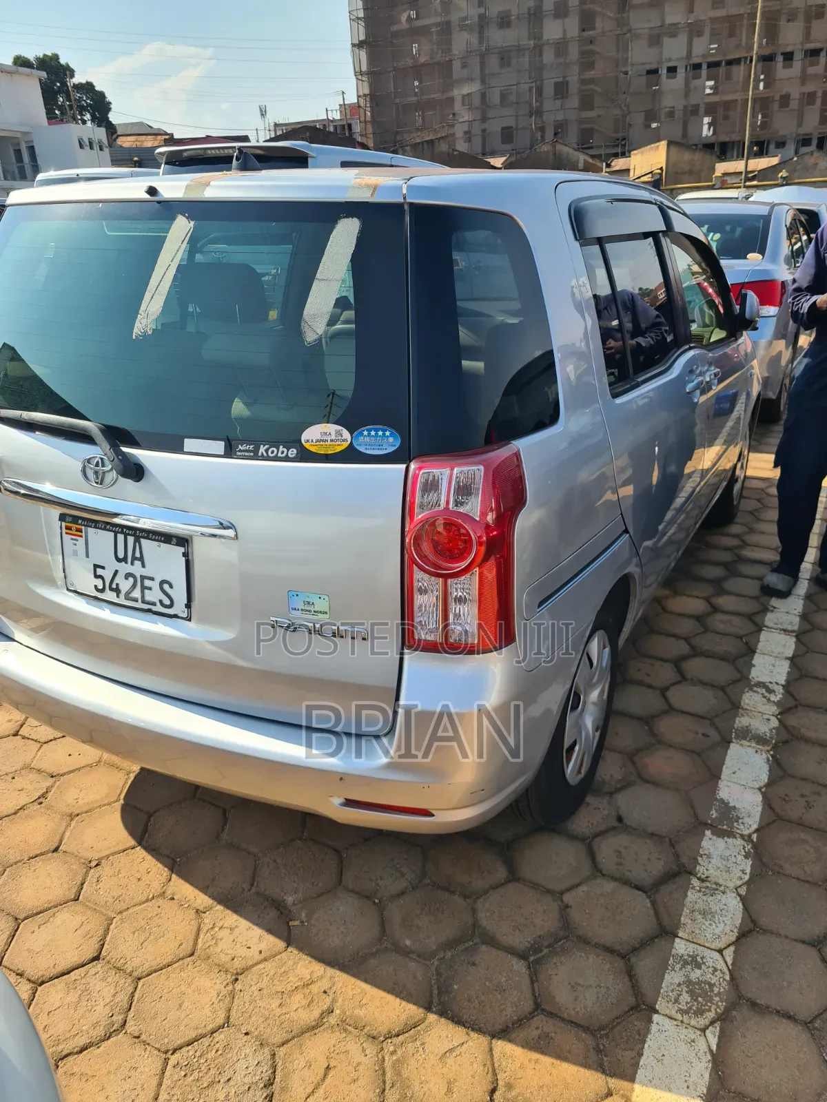 Toyota Raum 2011 Silver