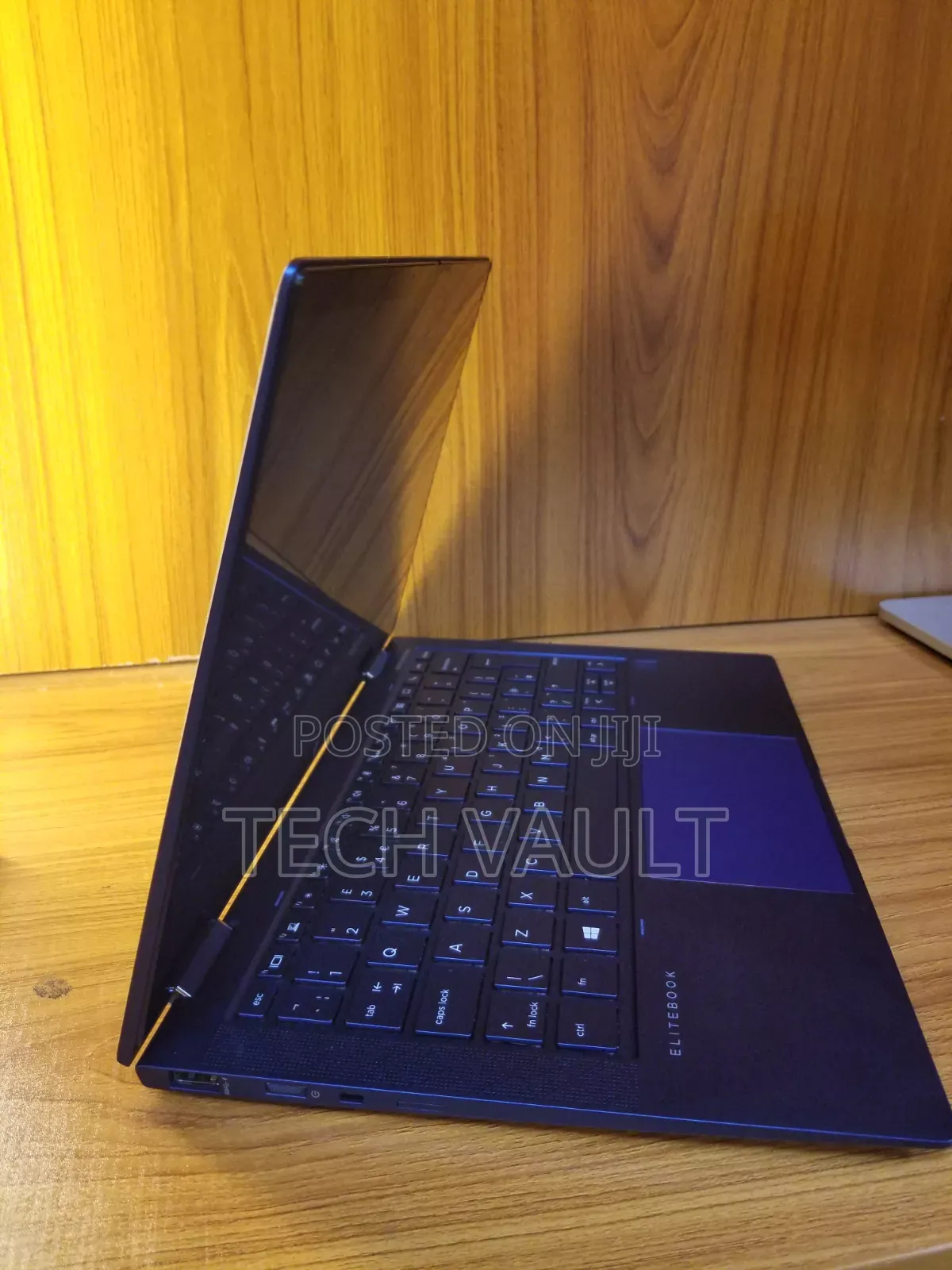 New HP Elite Dragonfly x360 11th Gen 16GB Intel Core i7 SSD 512GB