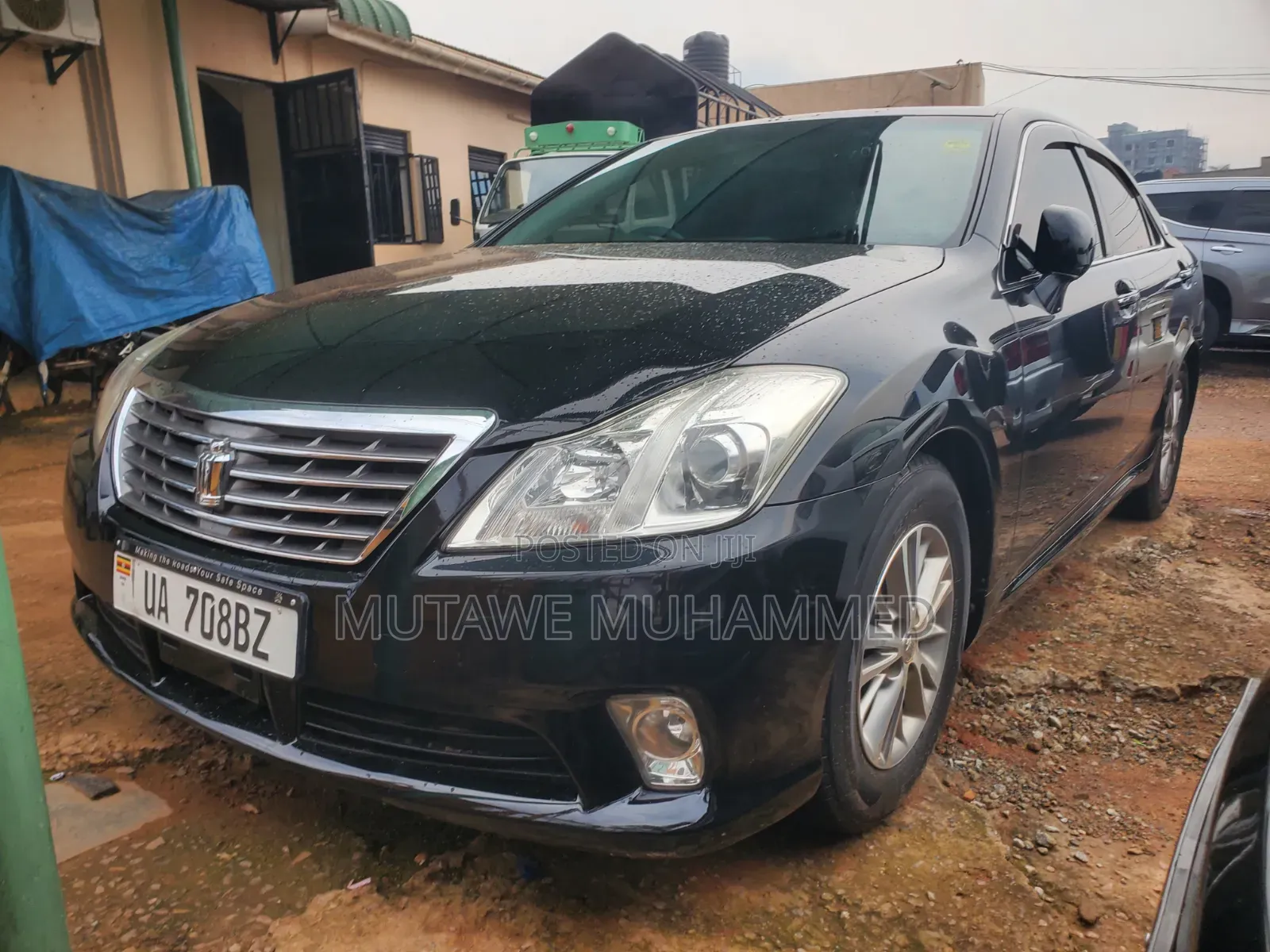 Toyota Crown 2012 Black