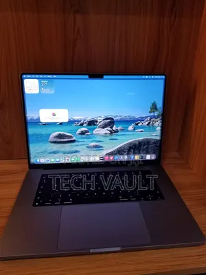 New Laptop Apple MacBook Pro 2023 M2 Pro 16GB Apple M1 SSD 512GB