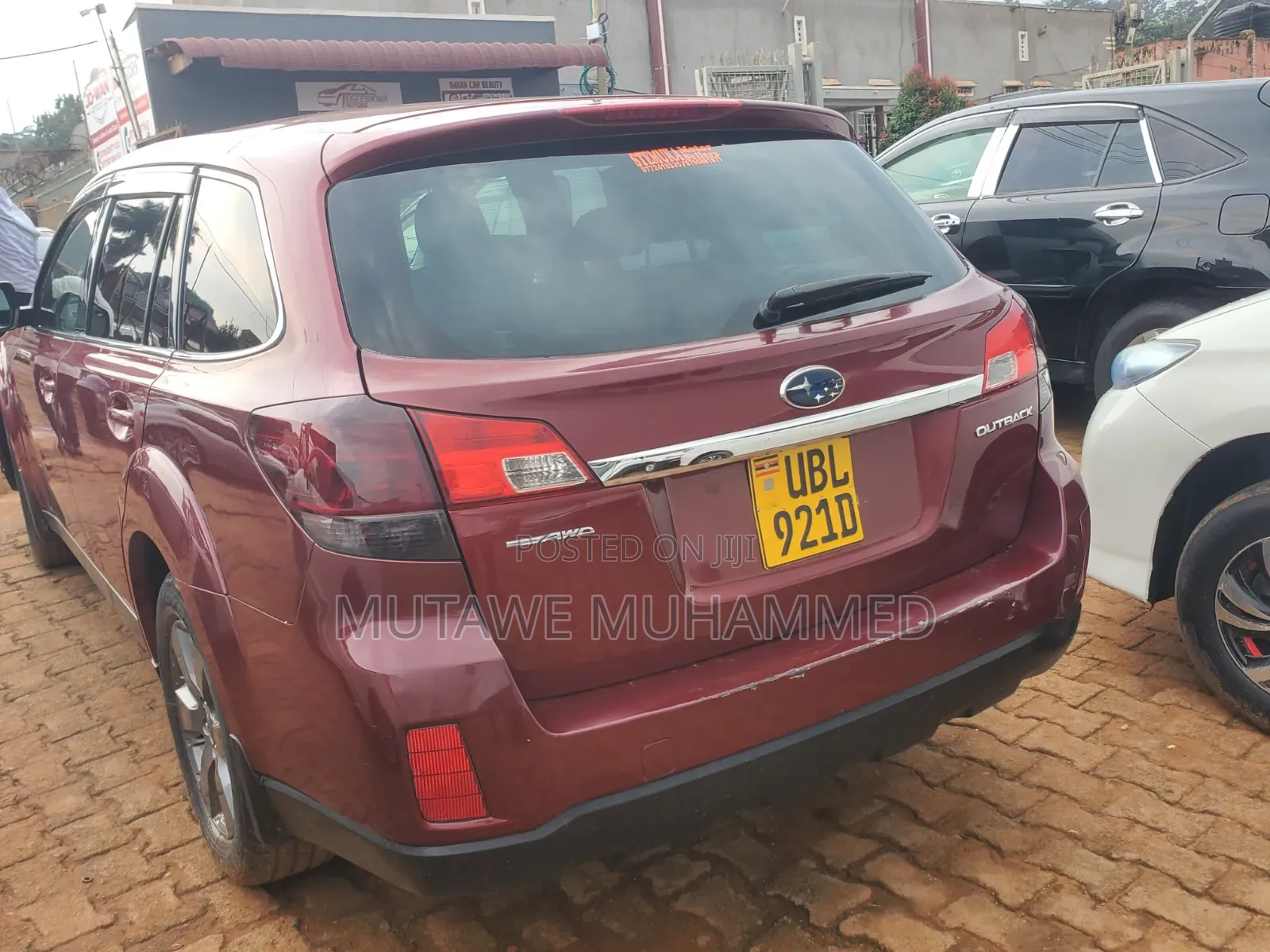 Subaru Outback 2012 Red