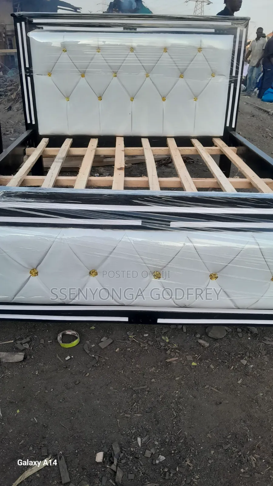 Black With Flame Bed White 5by6 Bedroom Stripe Size