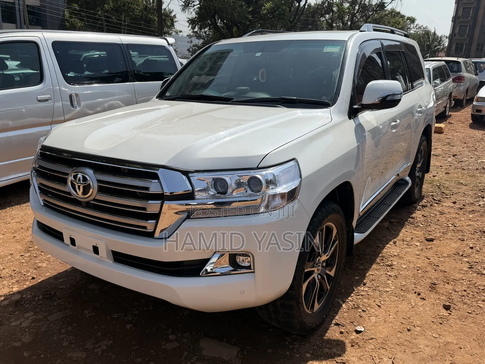 Toyota Land Cruiser 2015 White