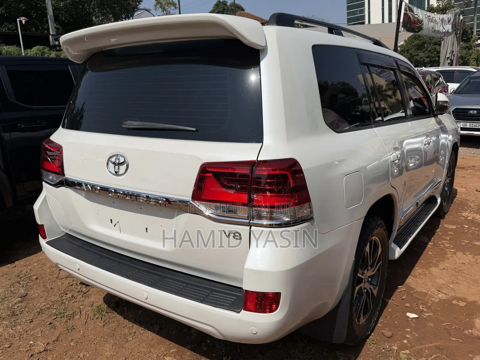 Toyota Land Cruiser 2015 White