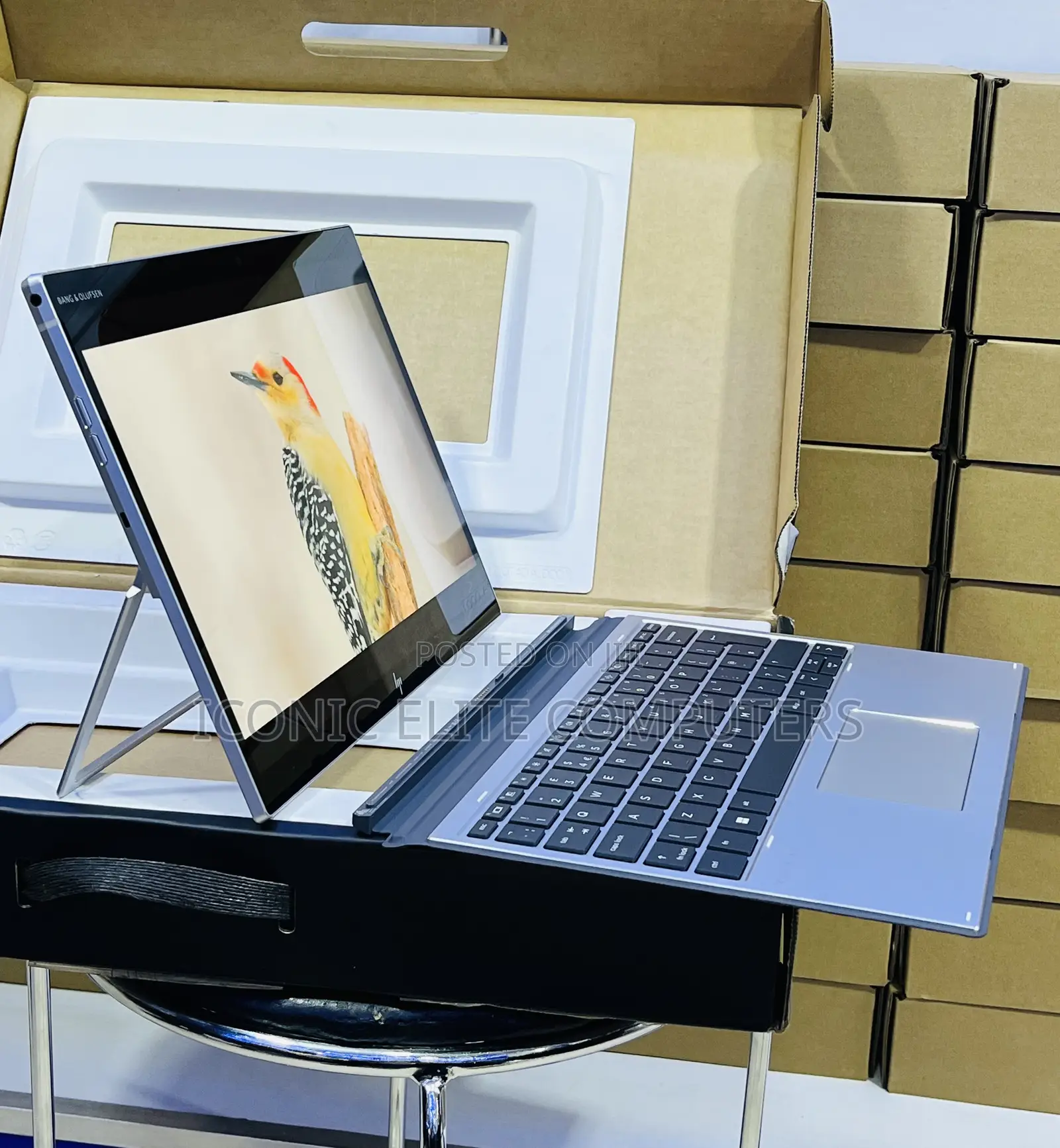 New Laptop HP Elite X2 G8 8GB Intel Core i5 SSD 256GB