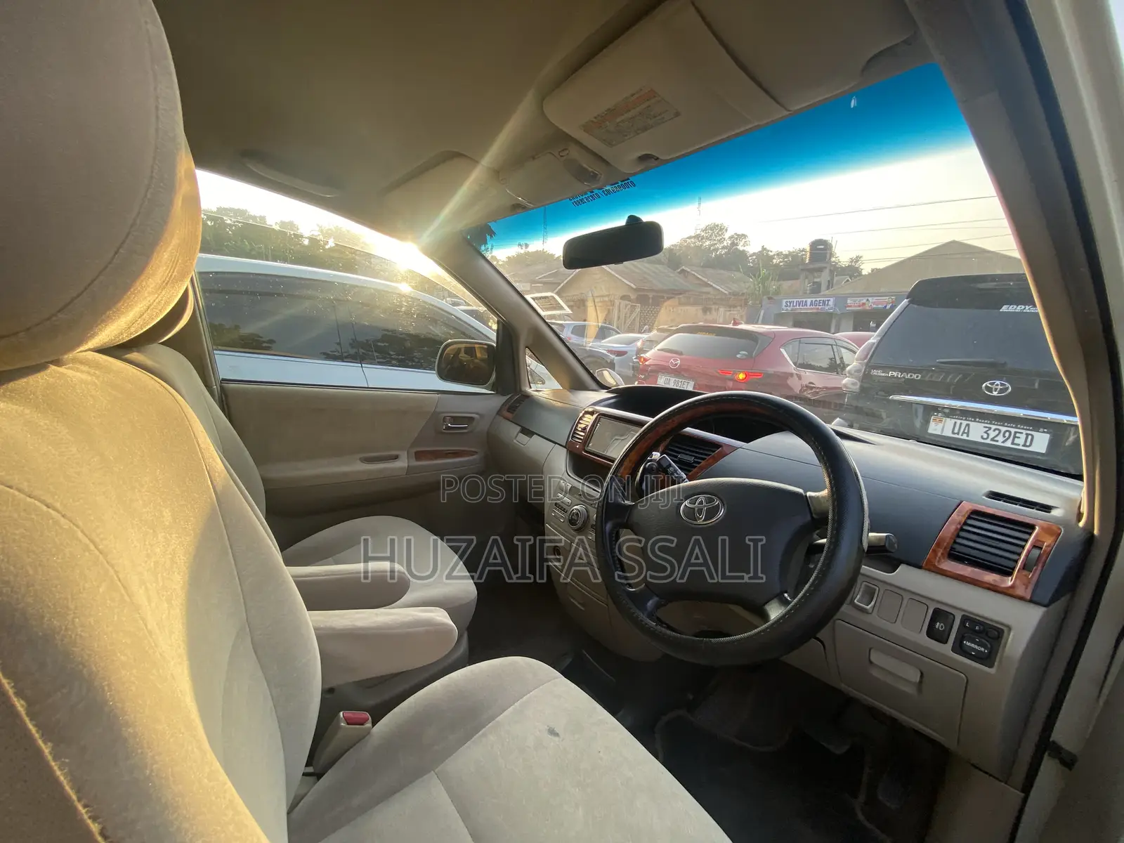 Toyota Noah 2008 Silver