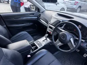 Subaru Legacy 2010 White