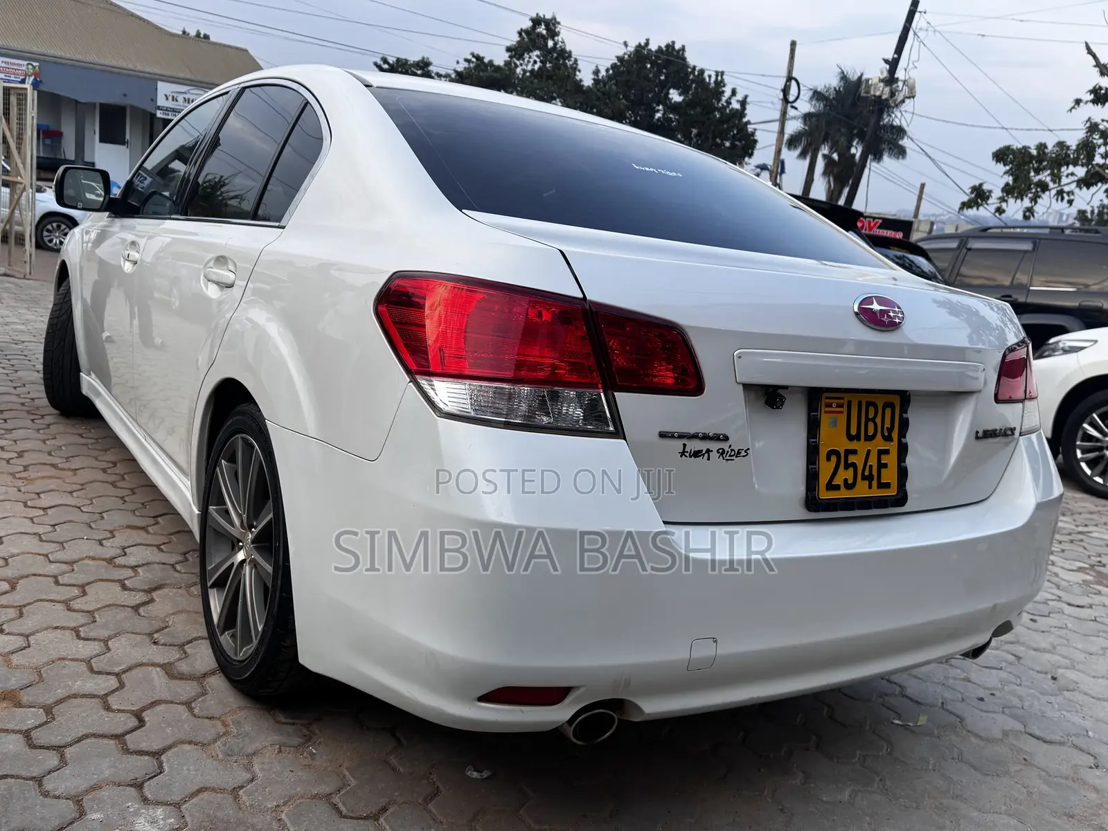 Subaru Legacy 2010 White