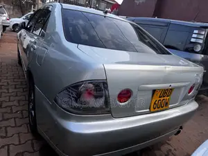 Toyota Altezza 2001 Silver