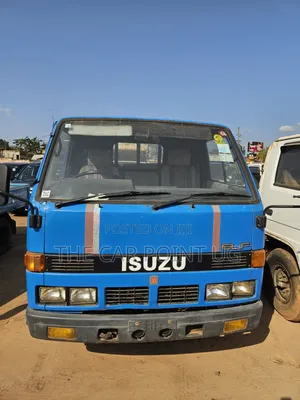 Isuzu Elf Truck Blue