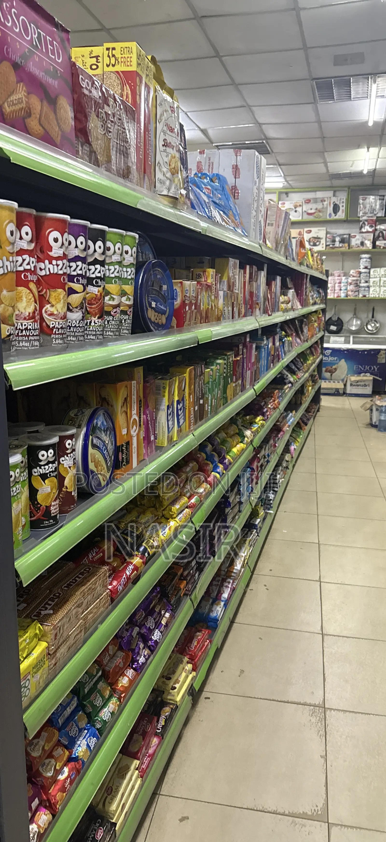Super Market Shelves