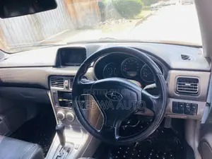 Subaru Forester Automatic 2004 White