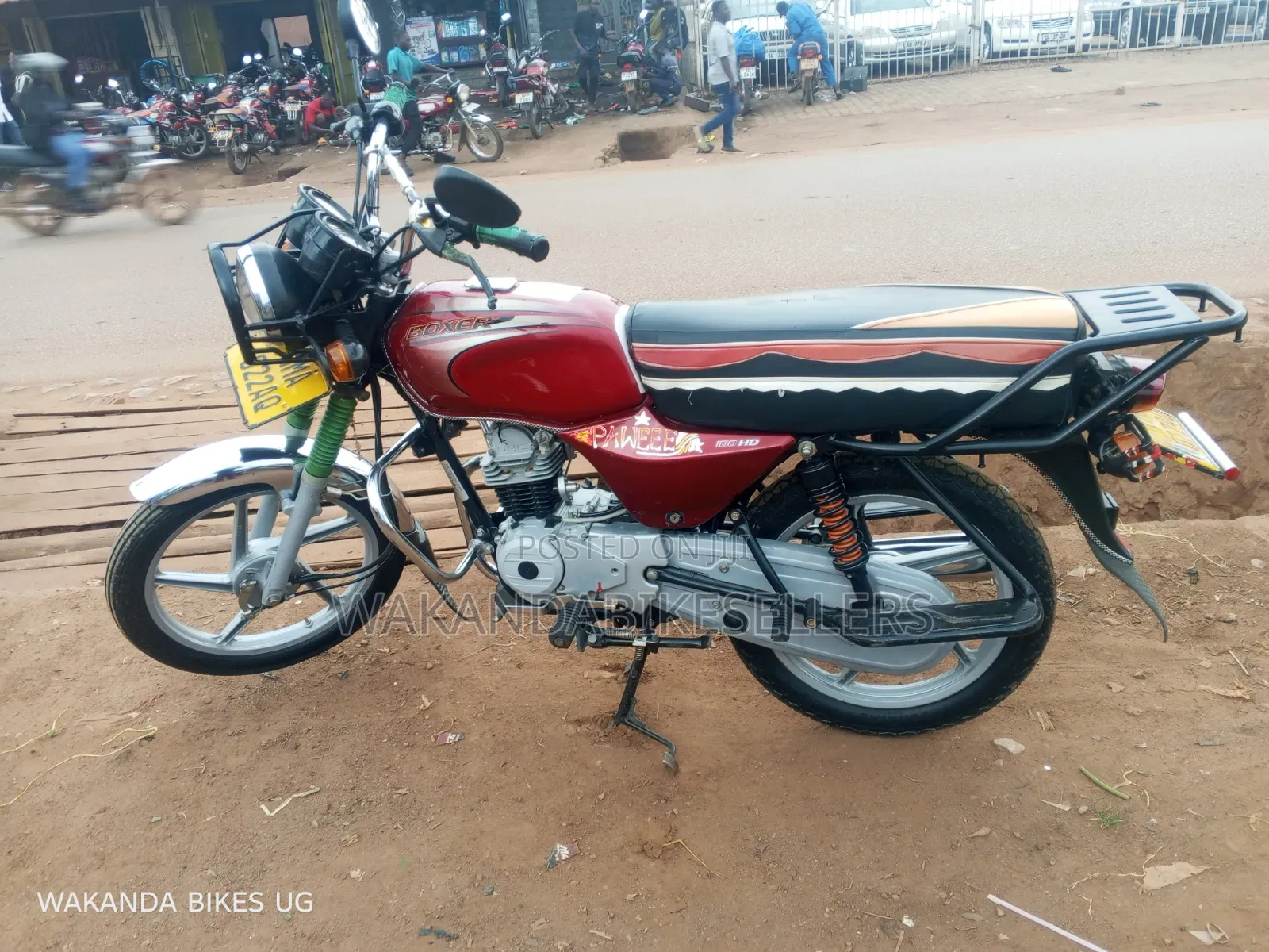 Bajaj Boxer 100 2024 Red
