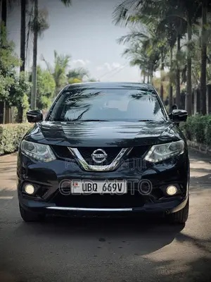 Nissan X-Trail 2016 Green
