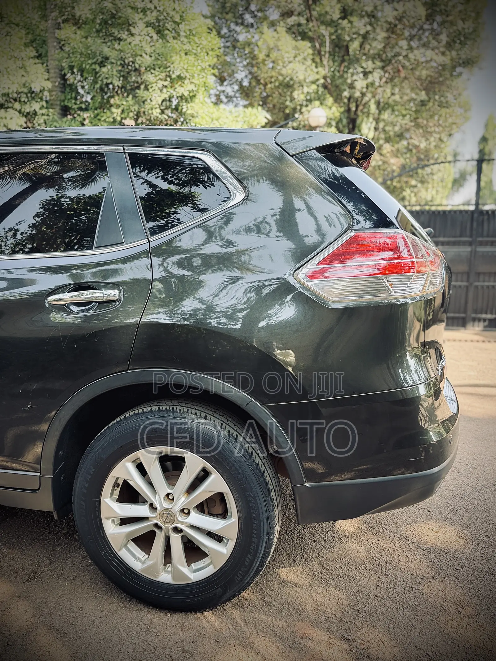 Nissan X-Trail 2016 Green
