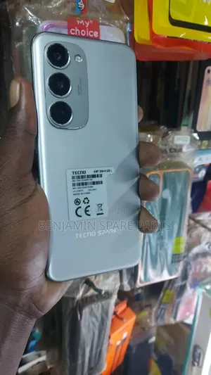 New Tecno Spark 40 Pro+ 256 GB White