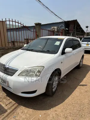 Toyota Corolla RunX 2005 White