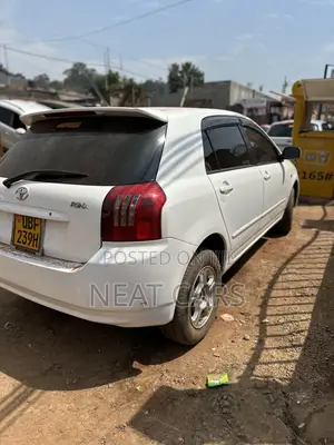 Toyota Corolla RunX 2005 White