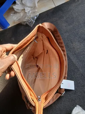 Cross-Body Bag (Mid)