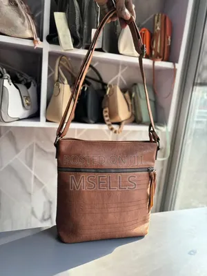 Cross-Body Bag (Mid)