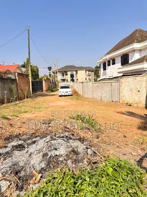 Kira Mamerito Road 25 Decimals Plot of Land for Sale 350m